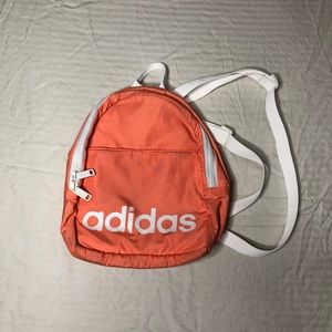 Adías mini backpack